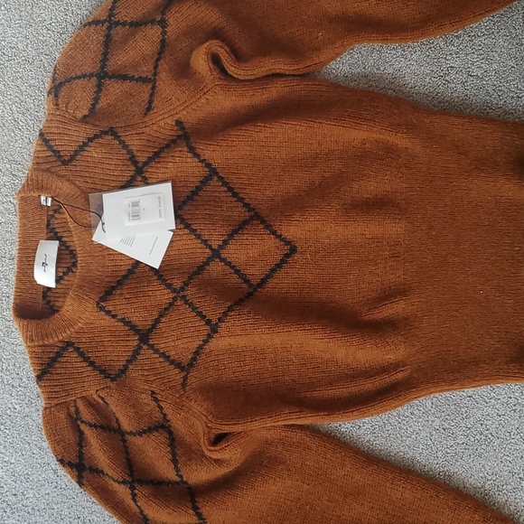 7 for all mankind sweater, NWT - Picture 4 of 4